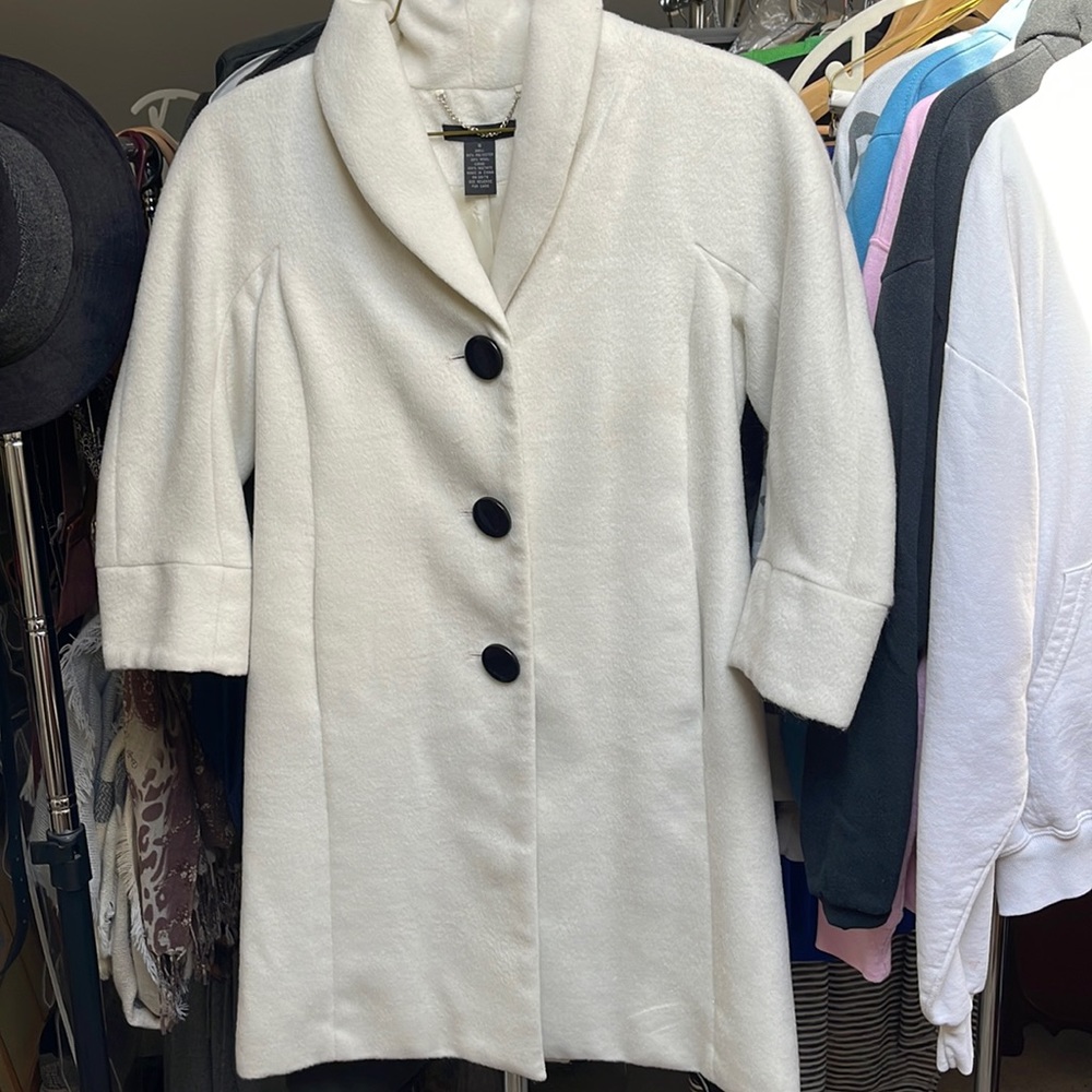 Grace Elements White Coat